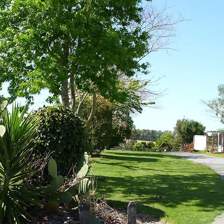 Maketu Hilltop Holiday Park Dış mekan fotoğraf